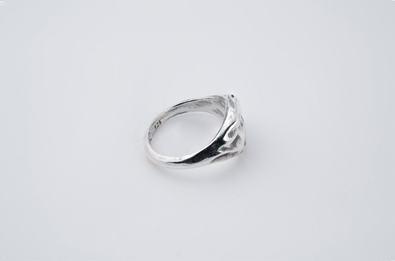 Dune Signet Ring