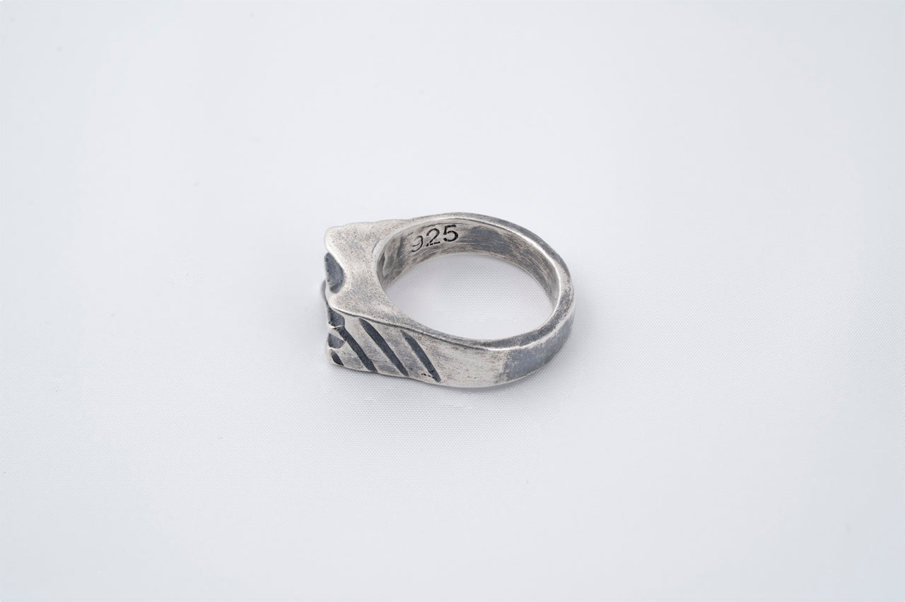 Ridge Signet Ring