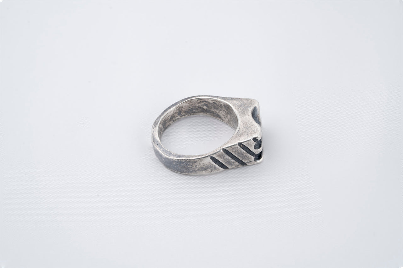 Ridge Signet Ring